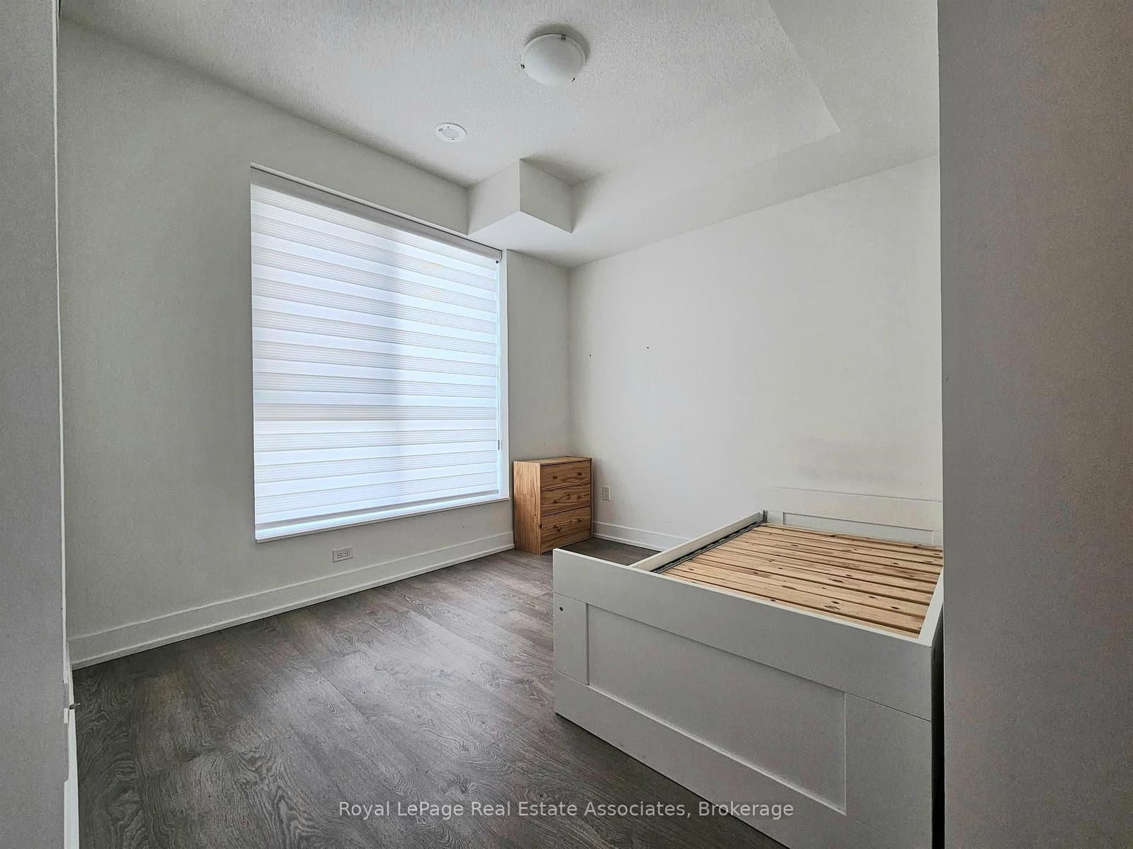 9 Mabelle Avenue, Unit 3019 thumbnail 4