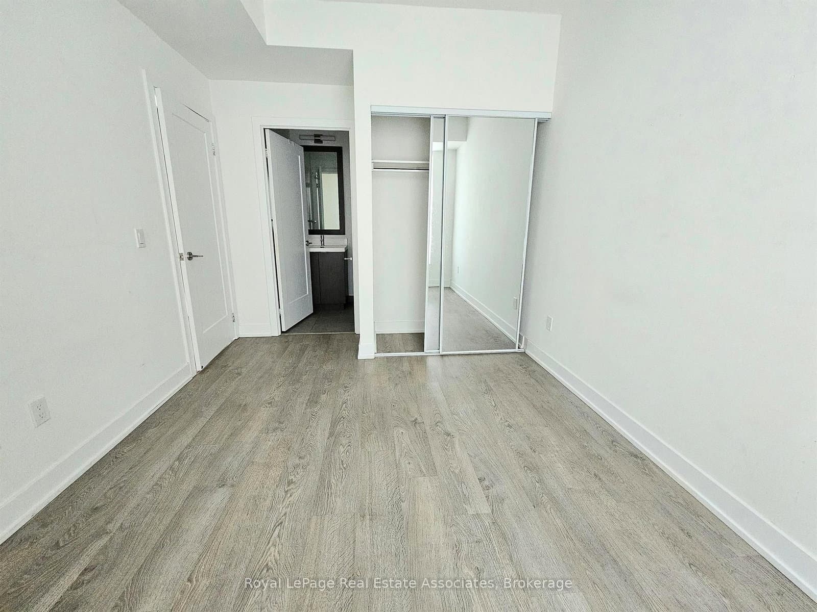 9 Mabelle Avenue, Unit 3019 thumbnail 6