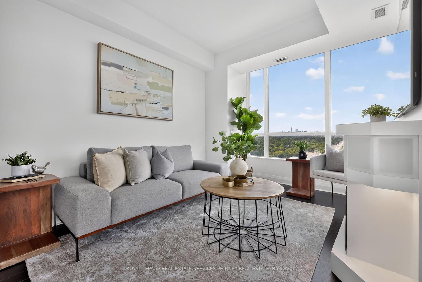 1 Hurontario Street, Unit 1705 thumbnail 10