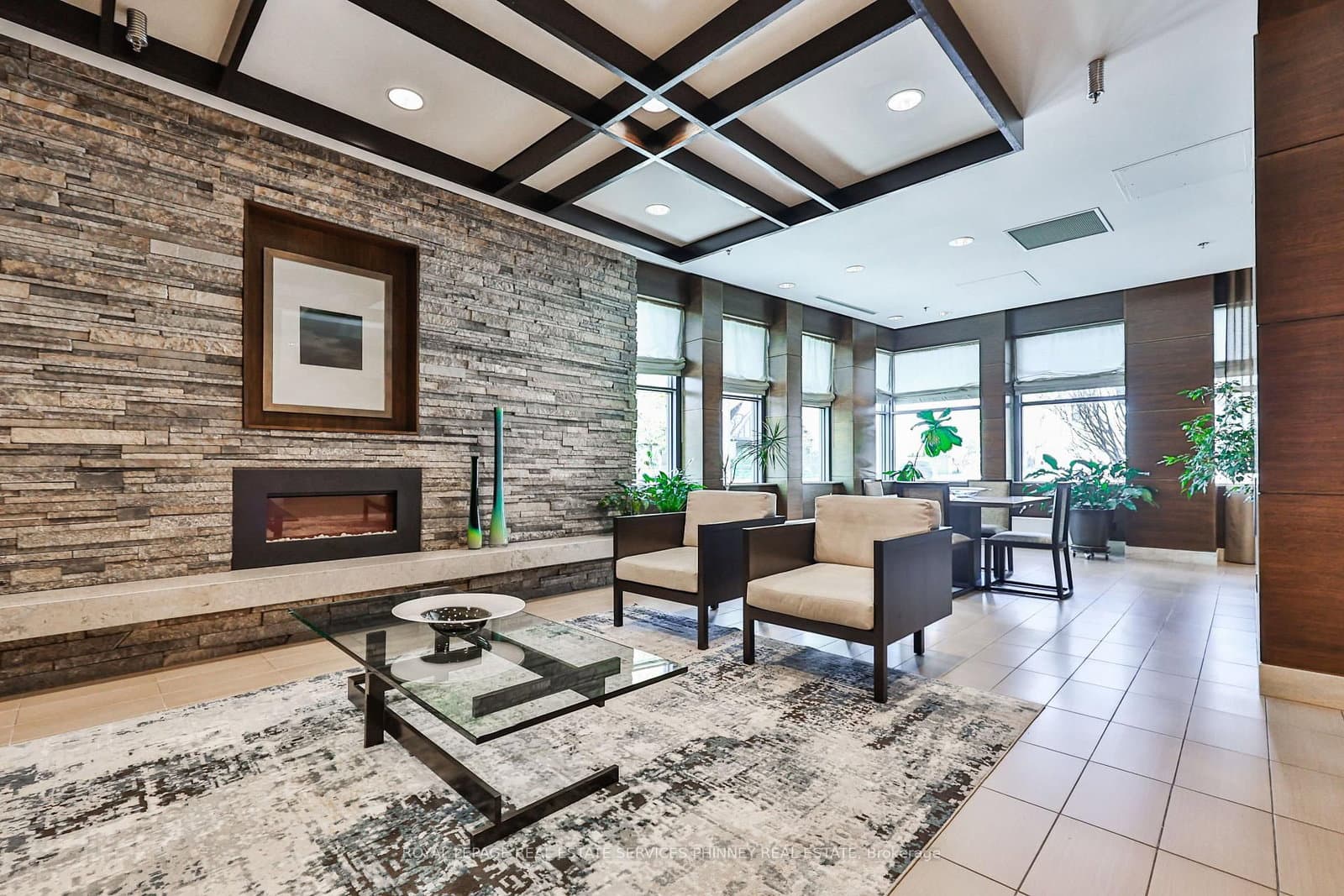 1 Hurontario Street, Unit 1705 thumbnail 29