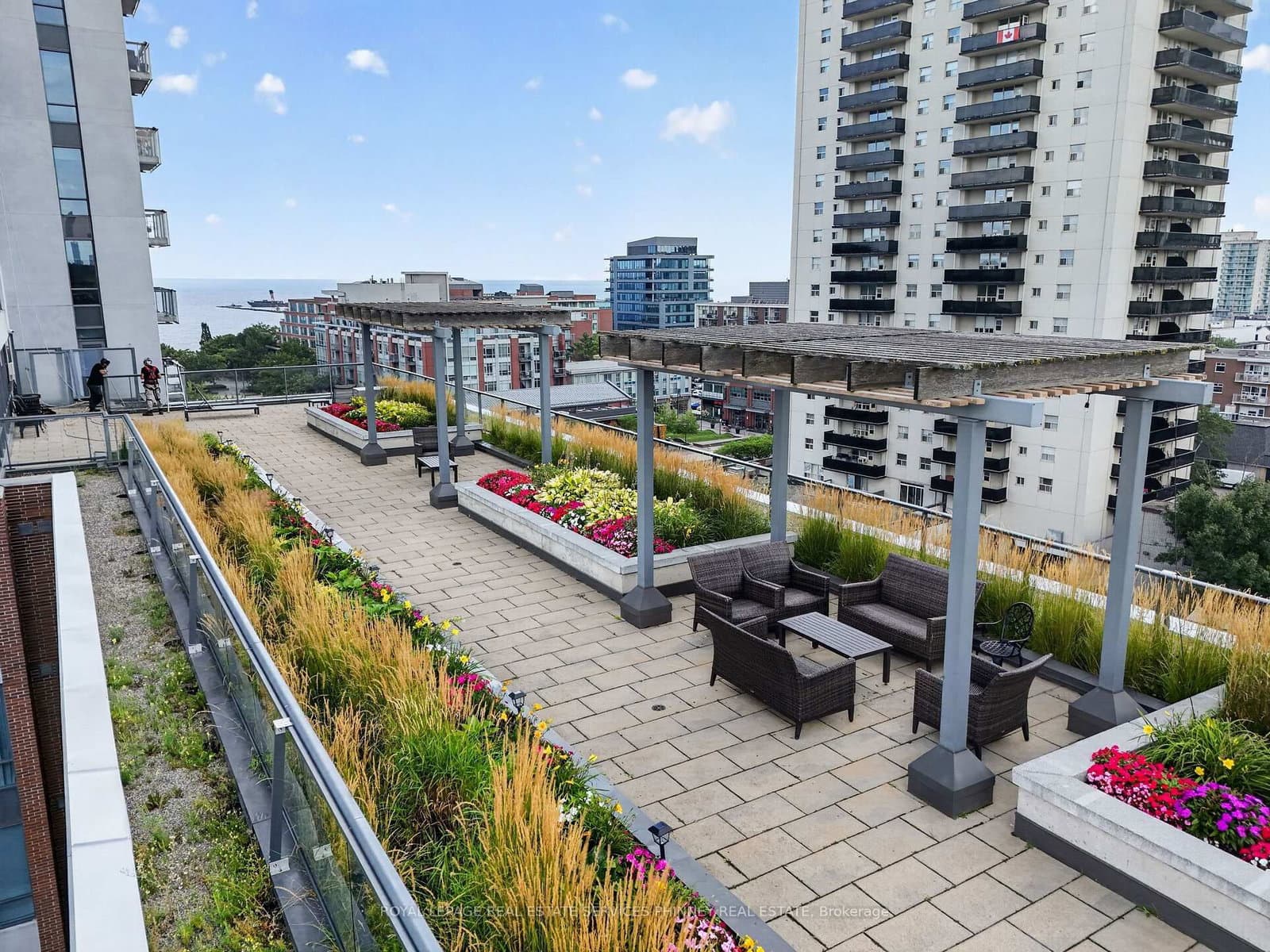 1 Hurontario Street, Unit 1705 thumbnail 35