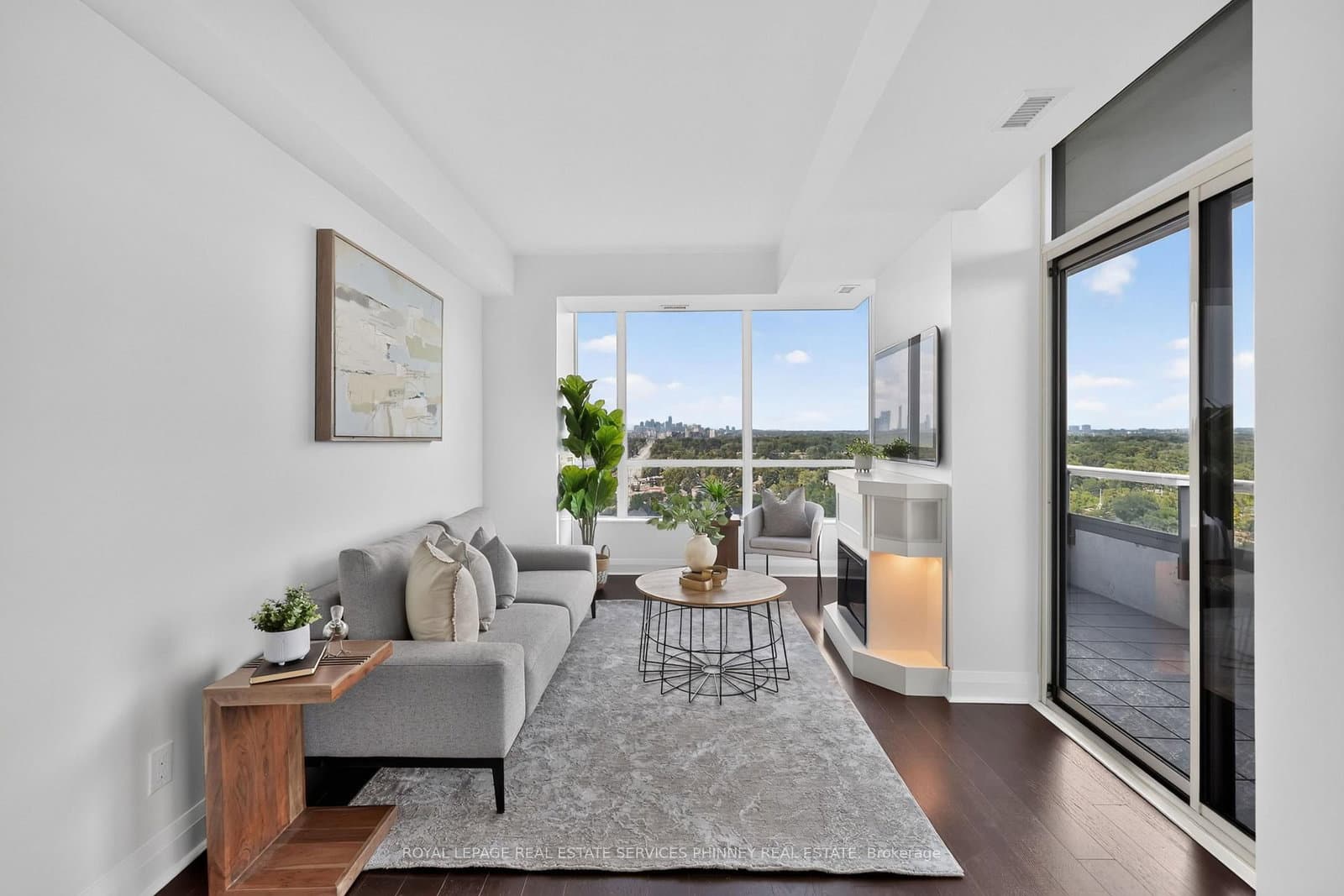 1 Hurontario Street, Unit 1705 thumbnail 9
