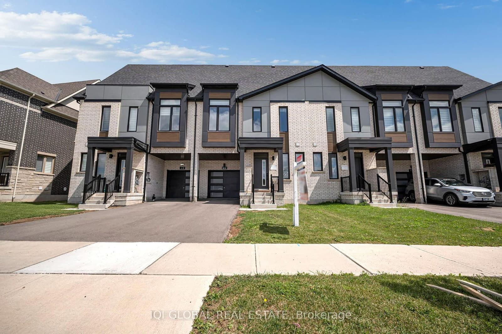66 Settlers Road E - Image 1