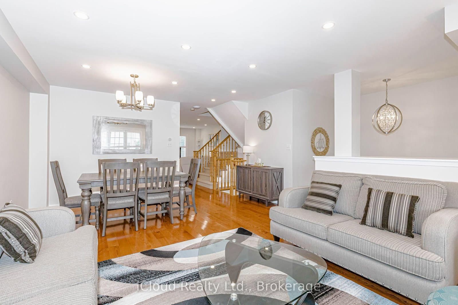 1279 Lamont Crescent thumbnail 10