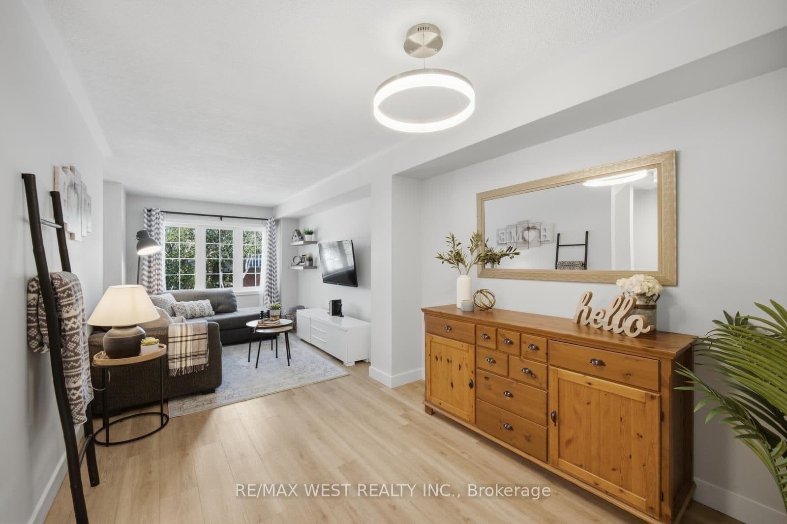 5 Spring Street, Unit 10 thumbnail 10