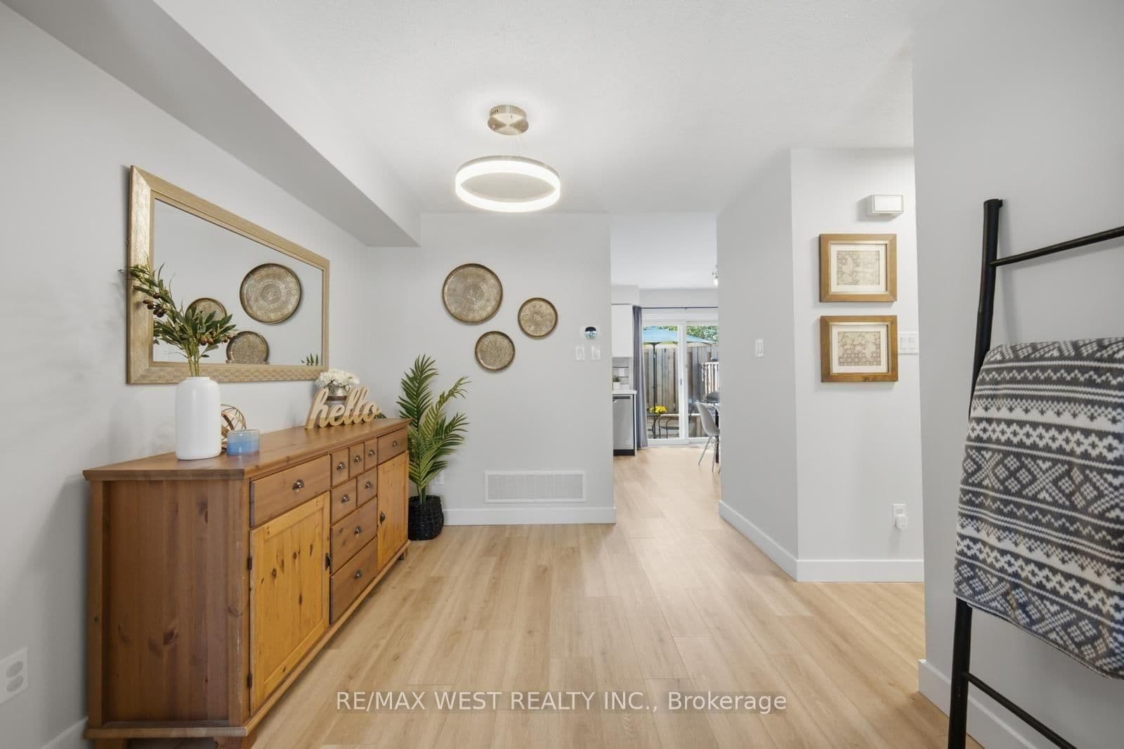 5 Spring Street, Unit 10 thumbnail 15
