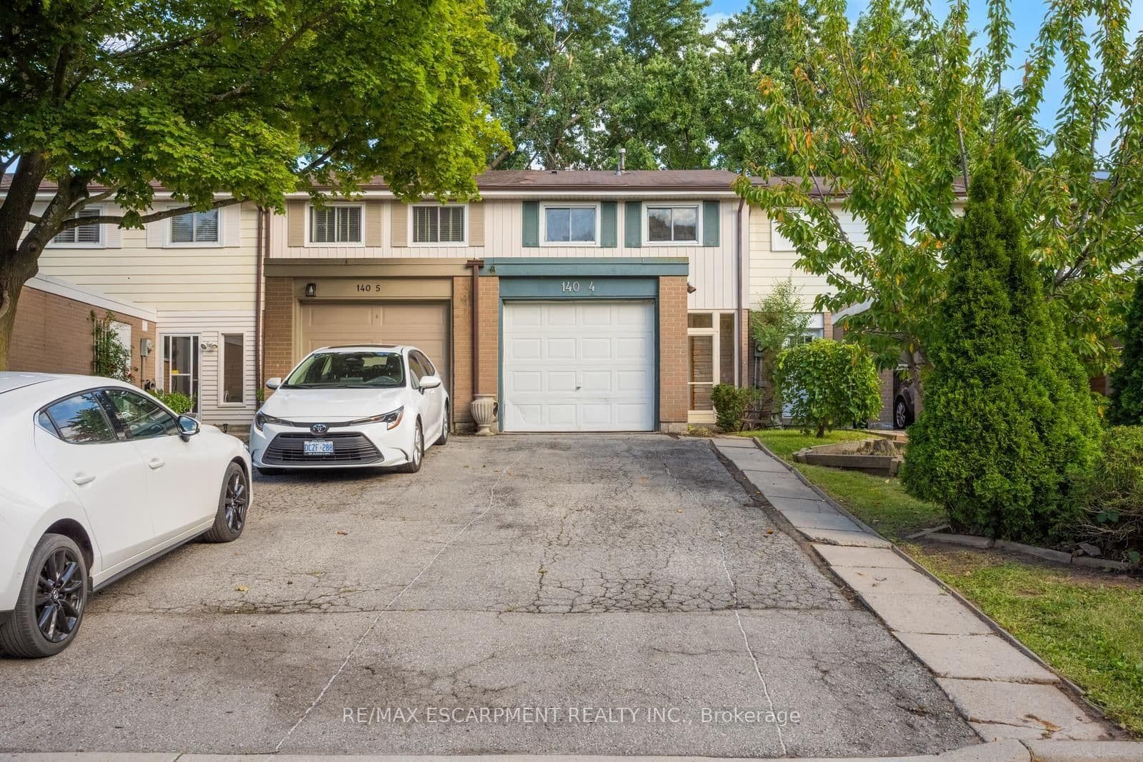 140 Ripley Court, Unit 4 - Image 1