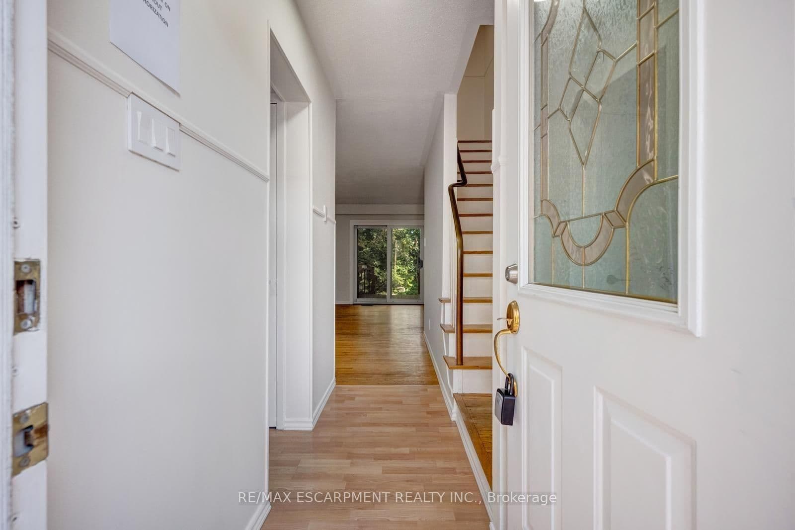 140 Ripley Court, Unit 4 thumbnail 4