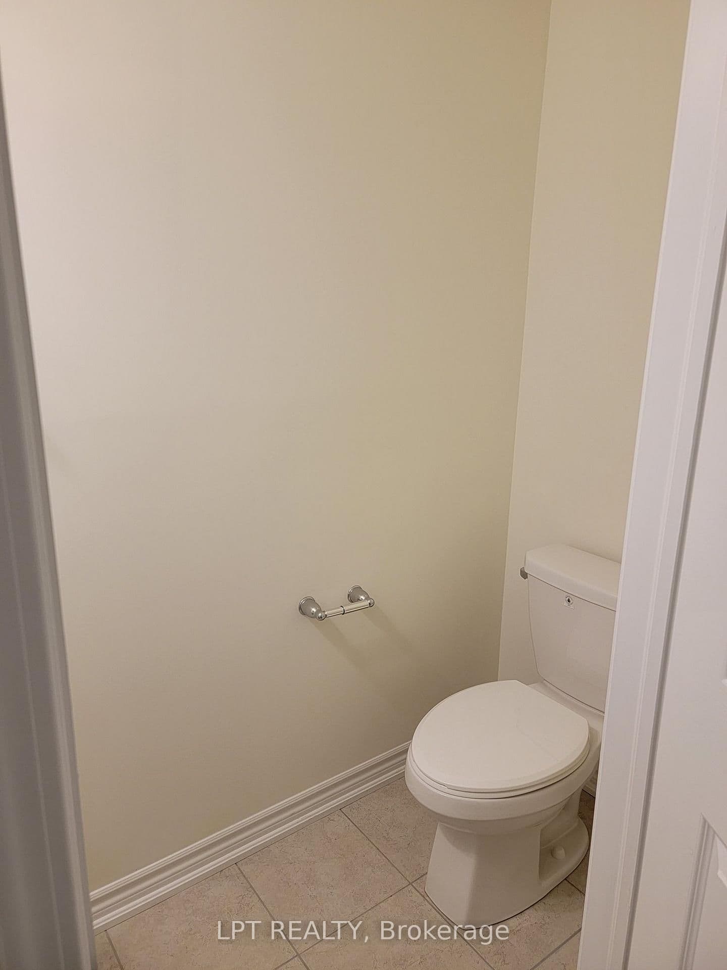 240 Lagerfeld Drive, Unit 6 thumbnail 10