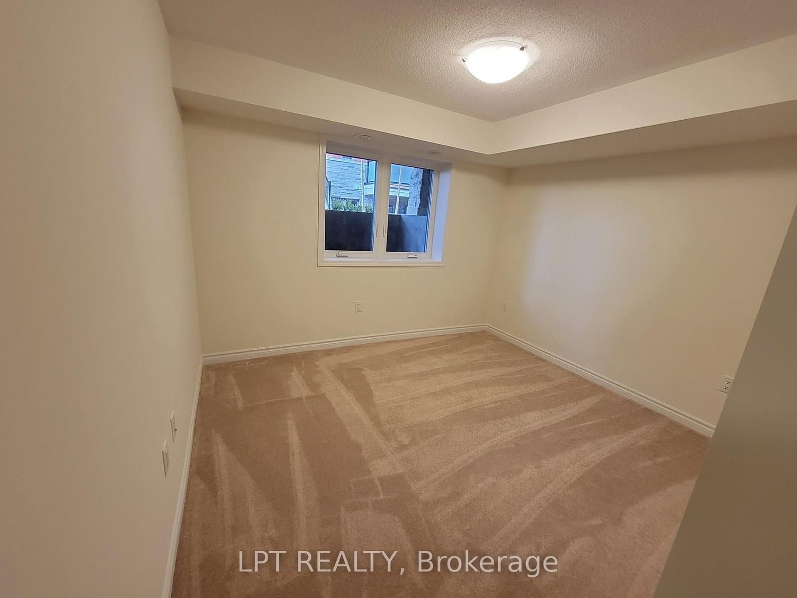 240 Lagerfeld Drive, Unit 6 thumbnail 19