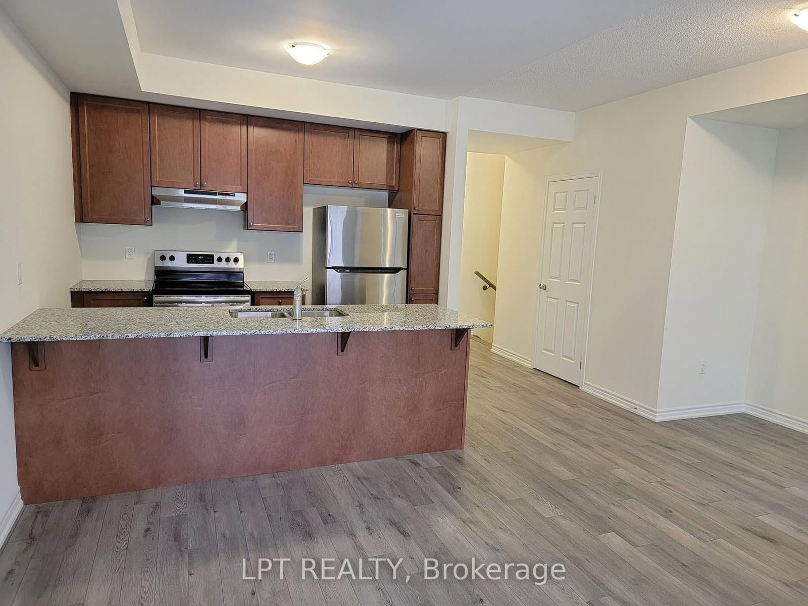 240 Lagerfeld Drive, Unit 6 thumbnail 7
