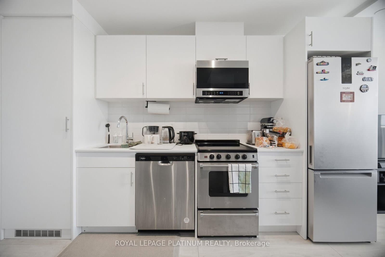 412 Silver Maple Road, Unit 311 thumbnail 10