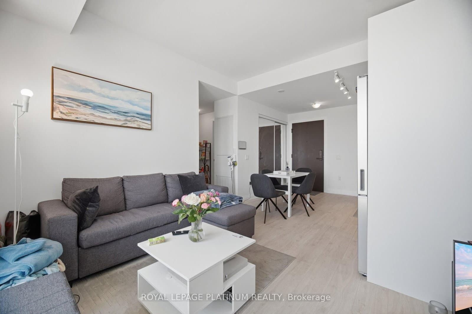 412 Silver Maple Road, Unit 311 thumbnail 14