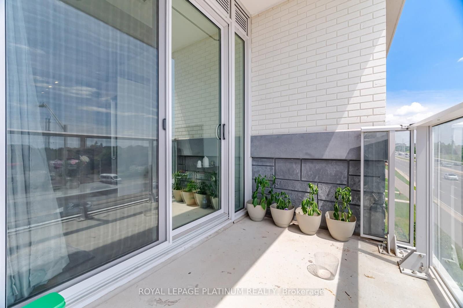 412 Silver Maple Road, Unit 311 thumbnail 22
