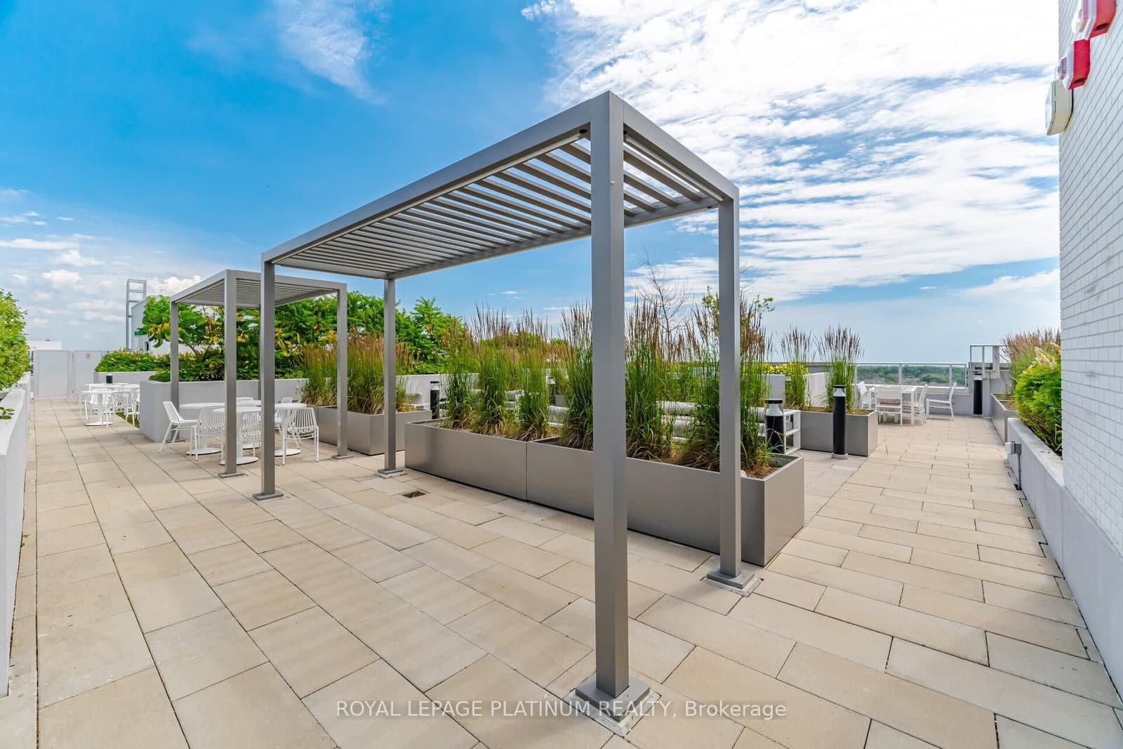 412 Silver Maple Road, Unit 311 thumbnail 27