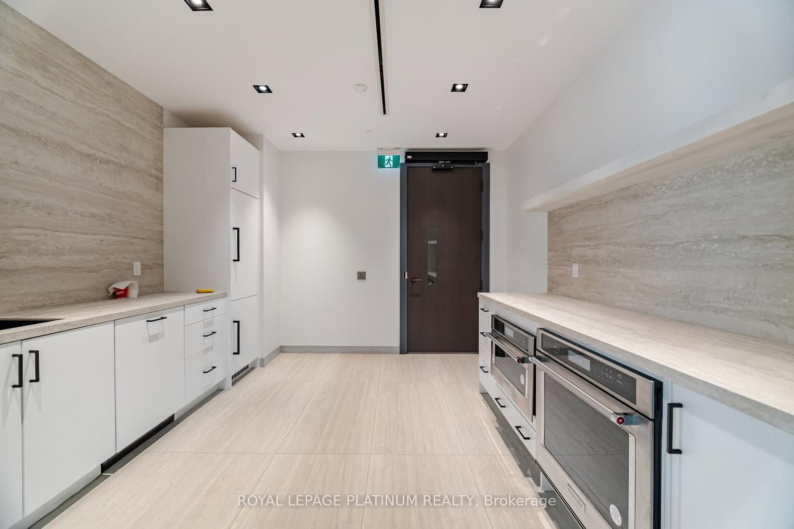 412 Silver Maple Road, Unit 311 thumbnail 37