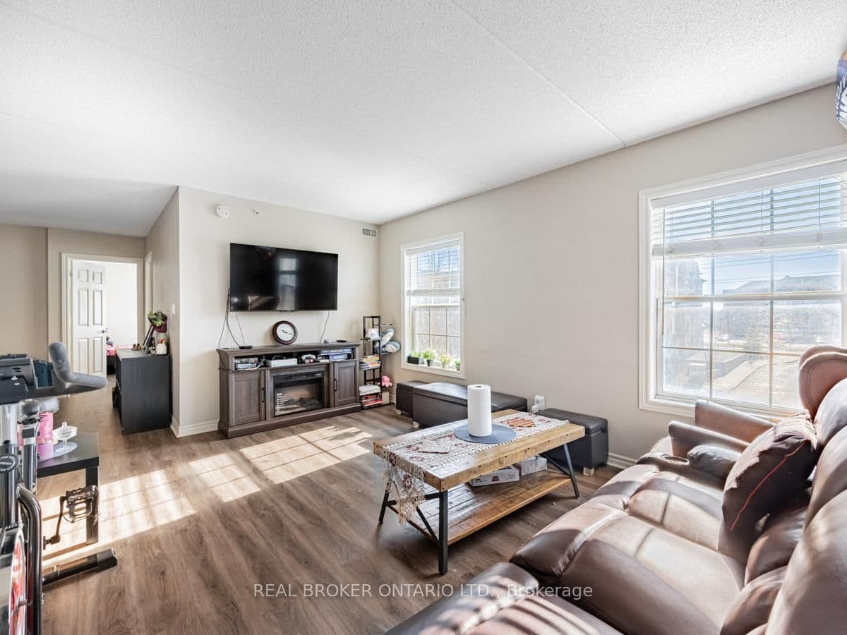 1491 Maple Avenue, Unit 314 thumbnail 7