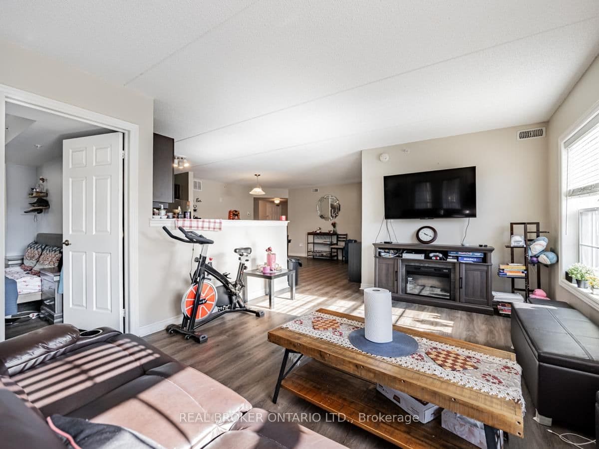1491 Maple Avenue, Unit 314 thumbnail 8