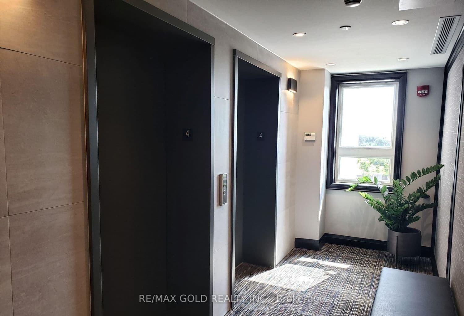 200 Lagerfeld Drive E, Unit 414 thumbnail 4