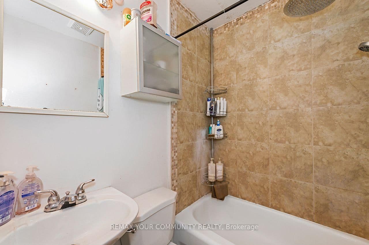 73 Struthers Street thumbnail 27