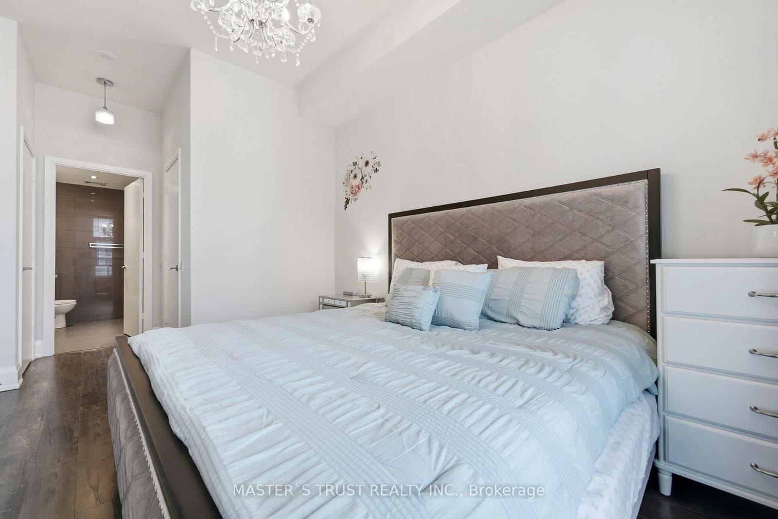 35 Viking Lane, Unit 2844 thumbnail 18
