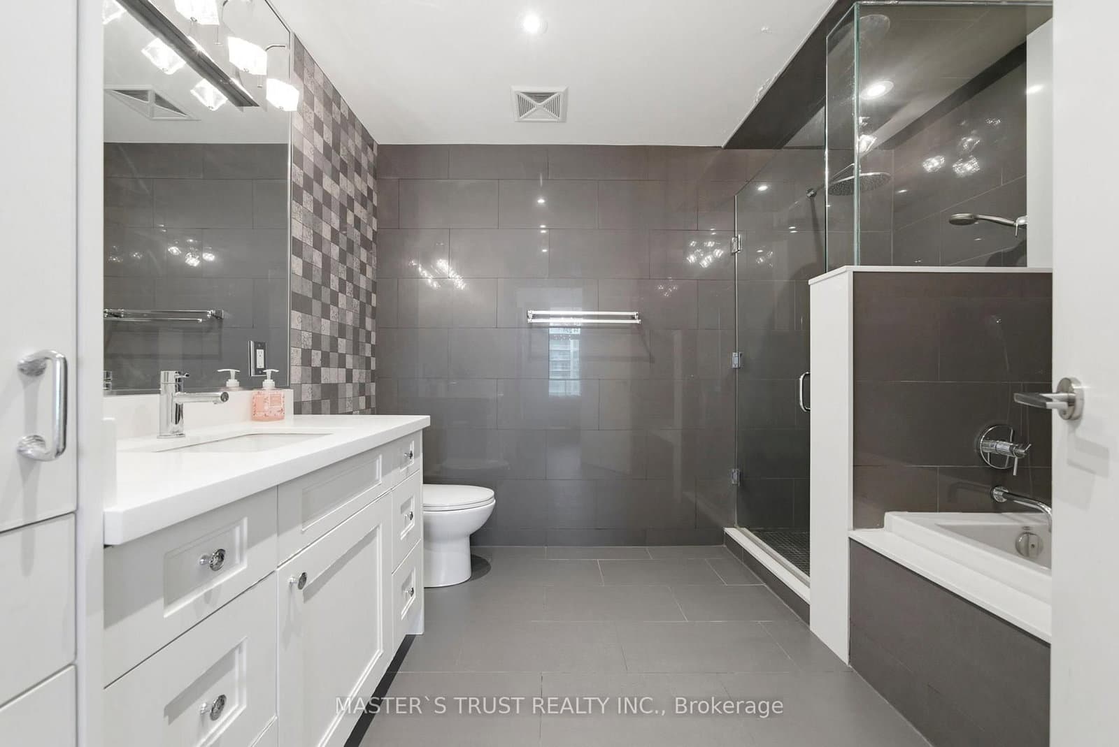 35 Viking Lane, Unit 2844 thumbnail 21