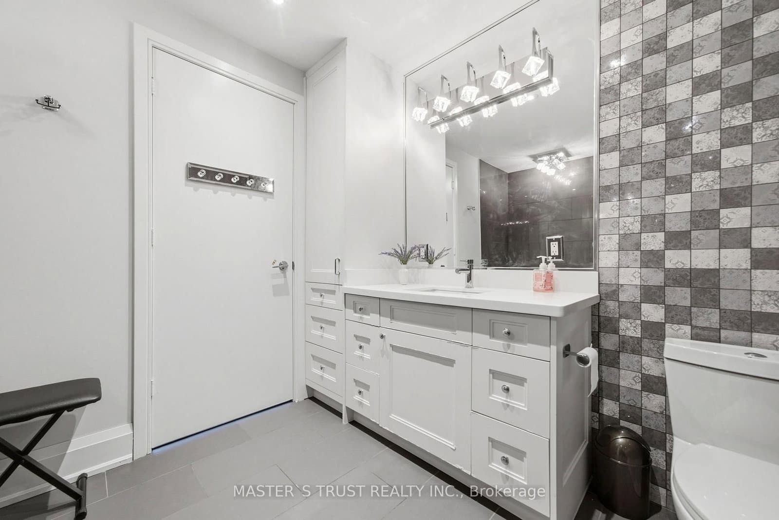 35 Viking Lane, Unit 2844 thumbnail 23