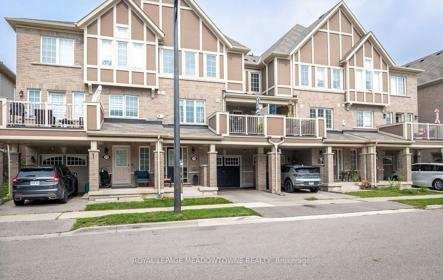 275 Eves Gate thumbnail 36