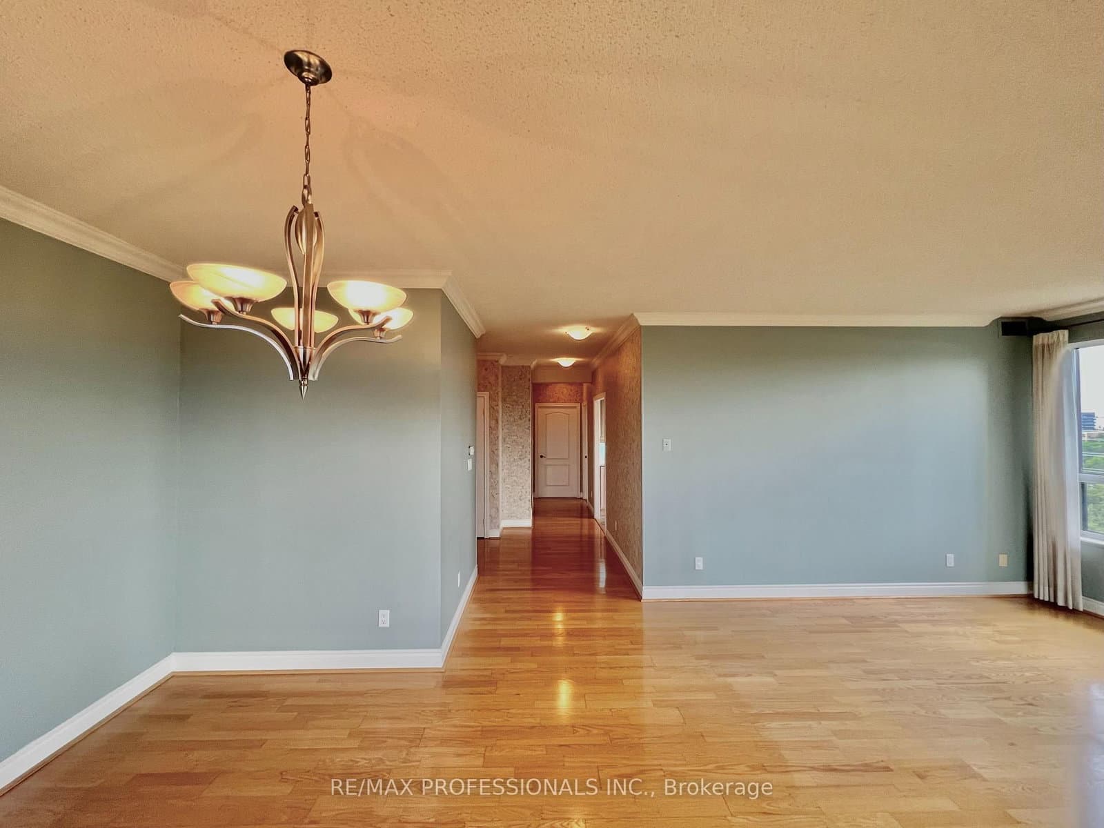 2 Aberfoyle Crescent, Unit 907 thumbnail 11