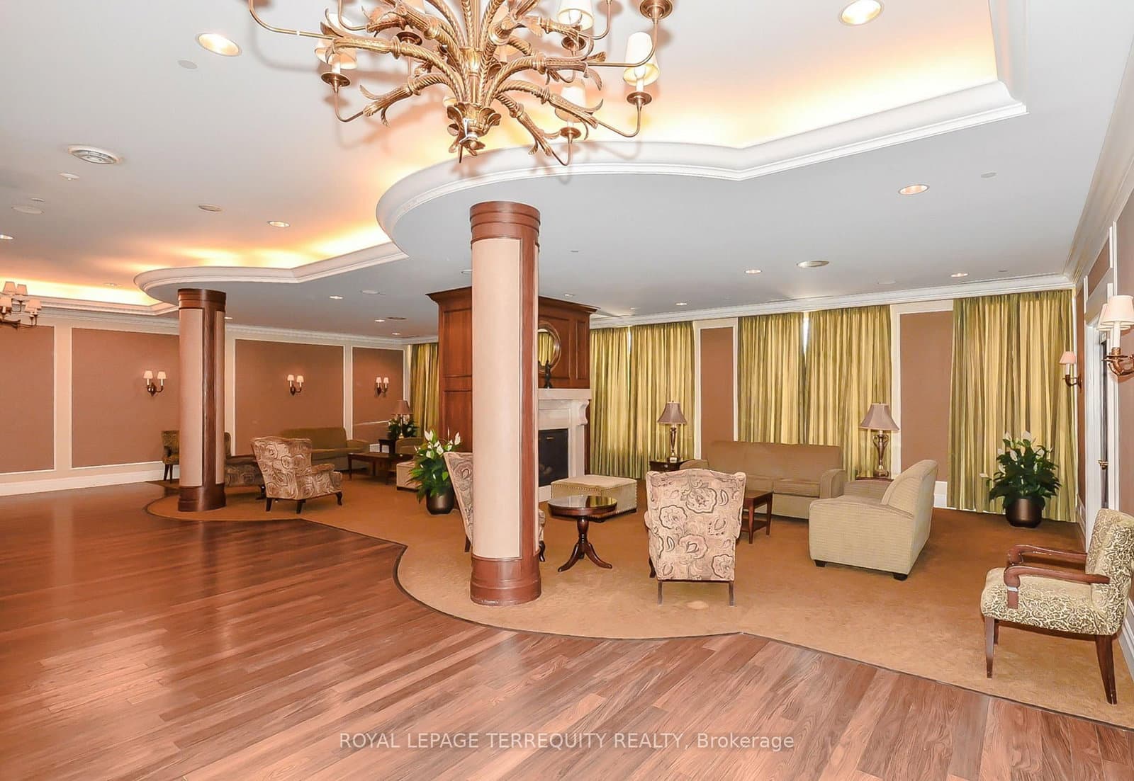 5229 Dundas Street W, Unit 405 thumbnail 33