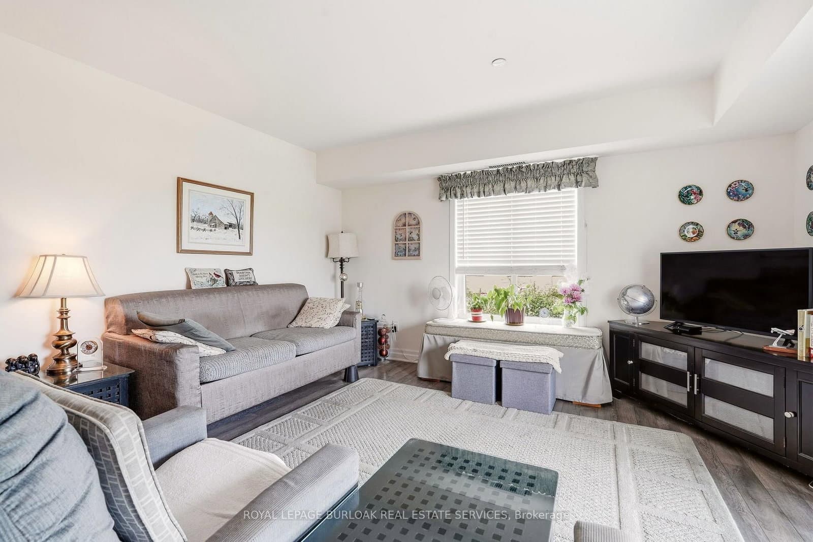 1045 Nadalin Heights, Unit 309 thumbnail 22