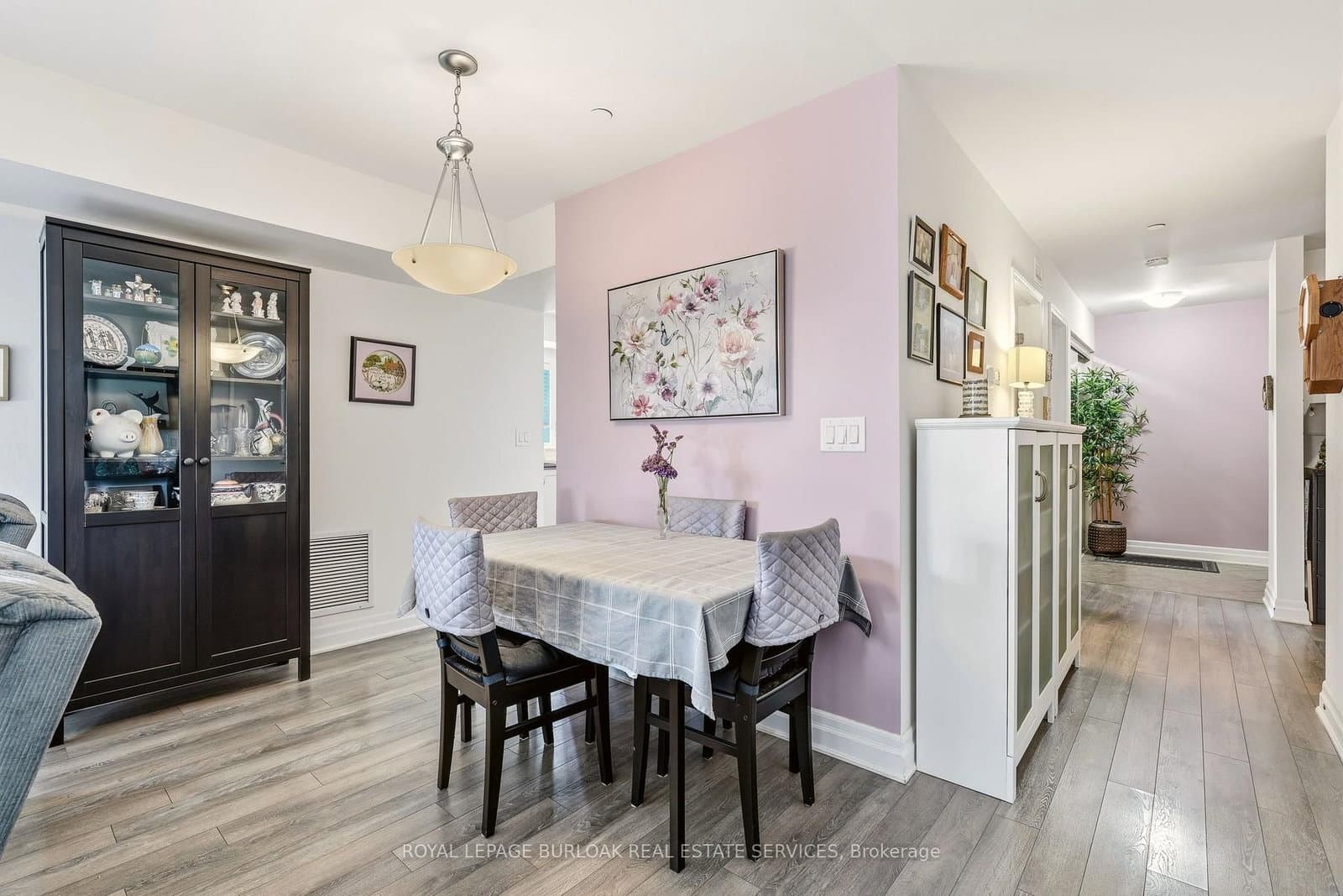 1045 Nadalin Heights, Unit 309 thumbnail 23