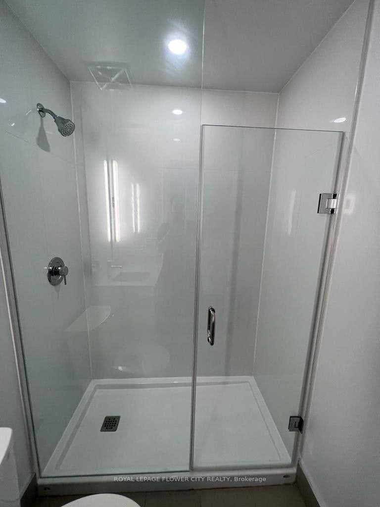 180 Veterans Drive, Unit 103 thumbnail 6