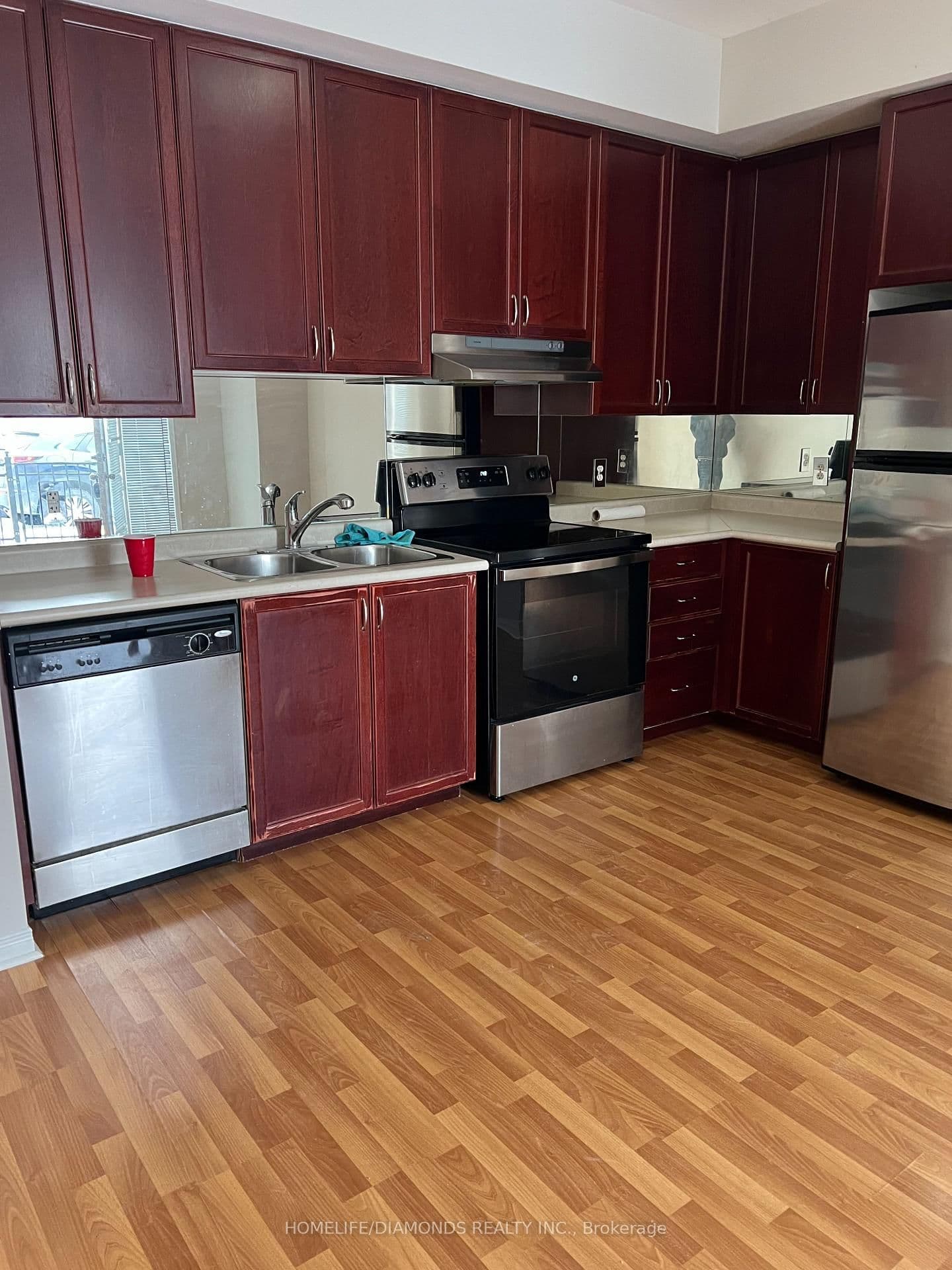 60 Fairwood Circle, Unit 149 thumbnail 3