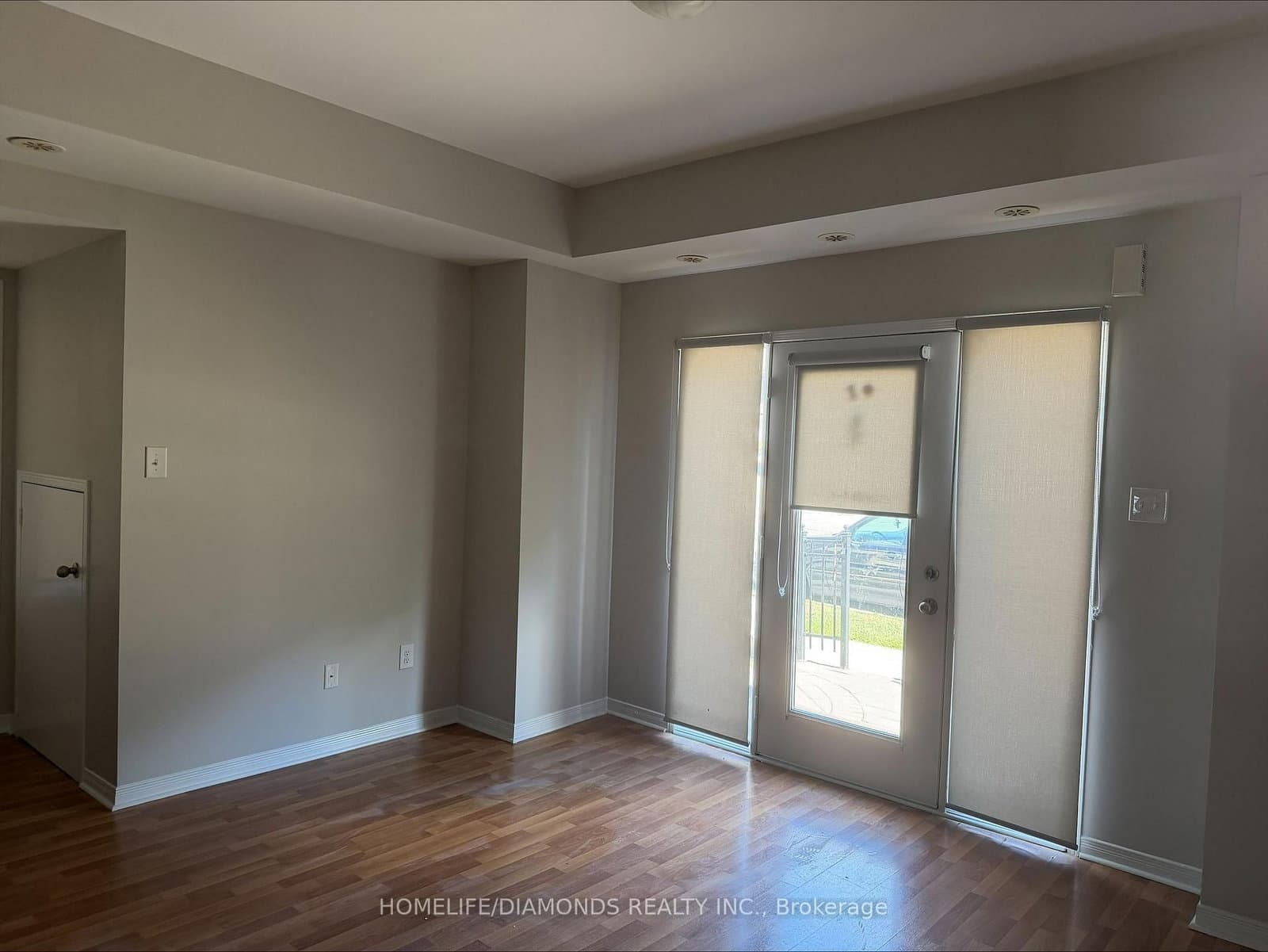 60 Fairwood Circle, Unit 149 thumbnail 5