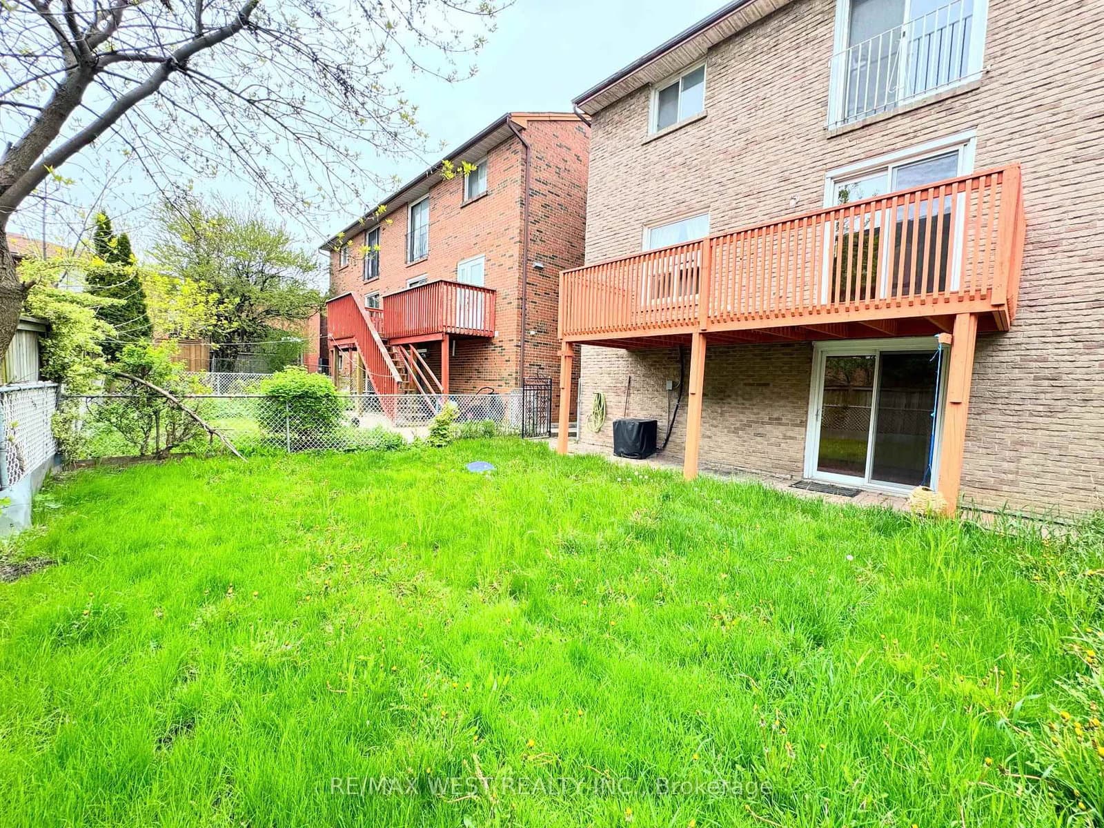26 Brownridge Crescent thumbnail 29