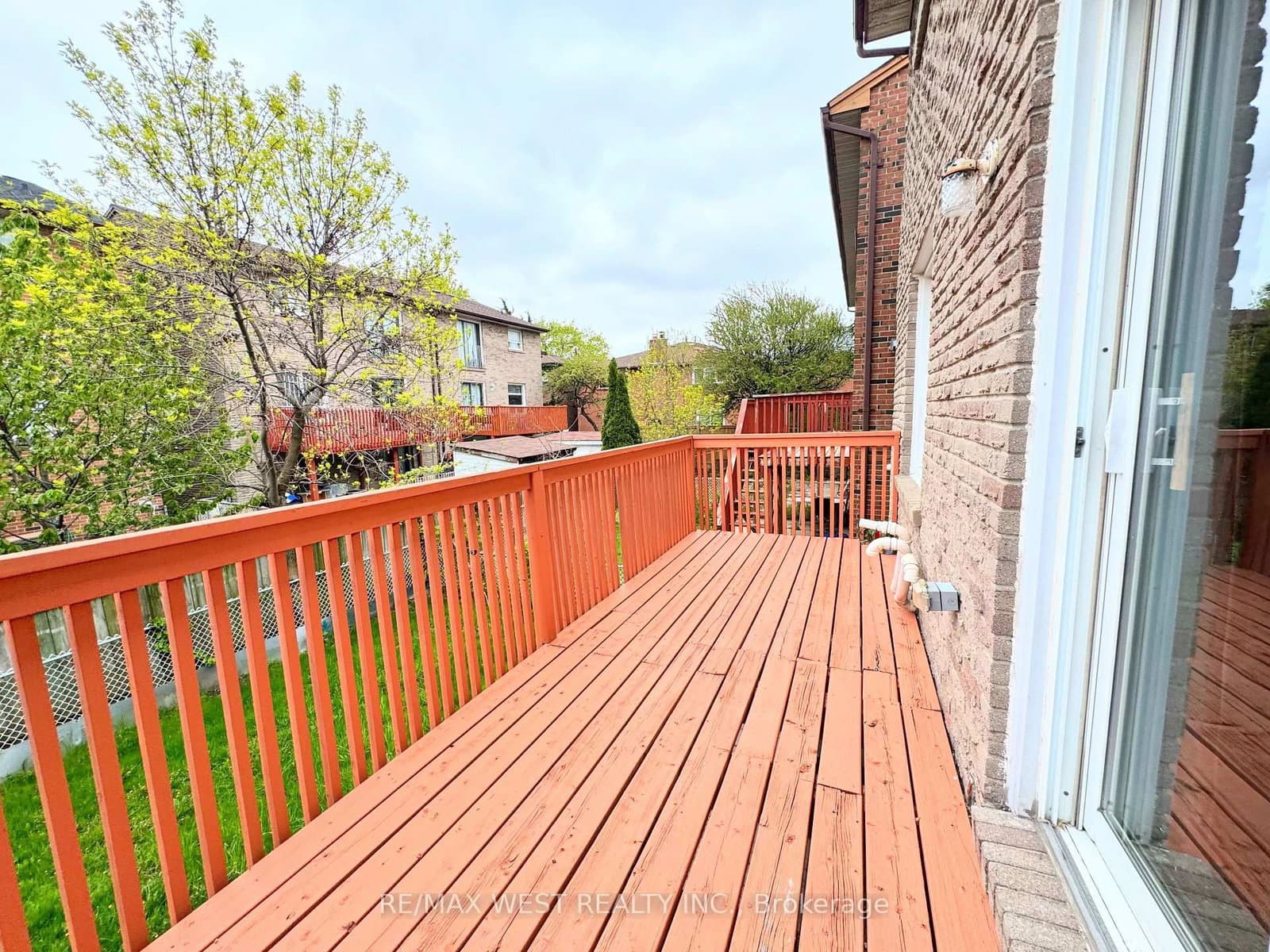 26 Brownridge Crescent thumbnail 32
