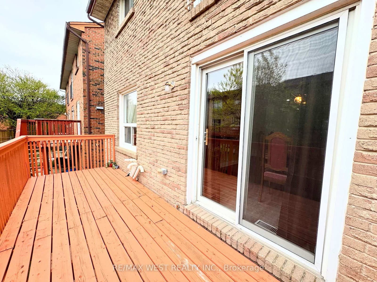 26 Brownridge Crescent thumbnail 33