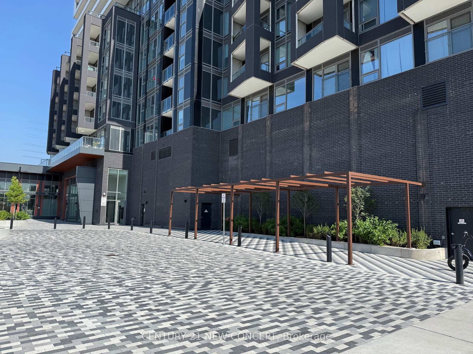 260 Malta Avenue, Unit 712 thumbnail 2