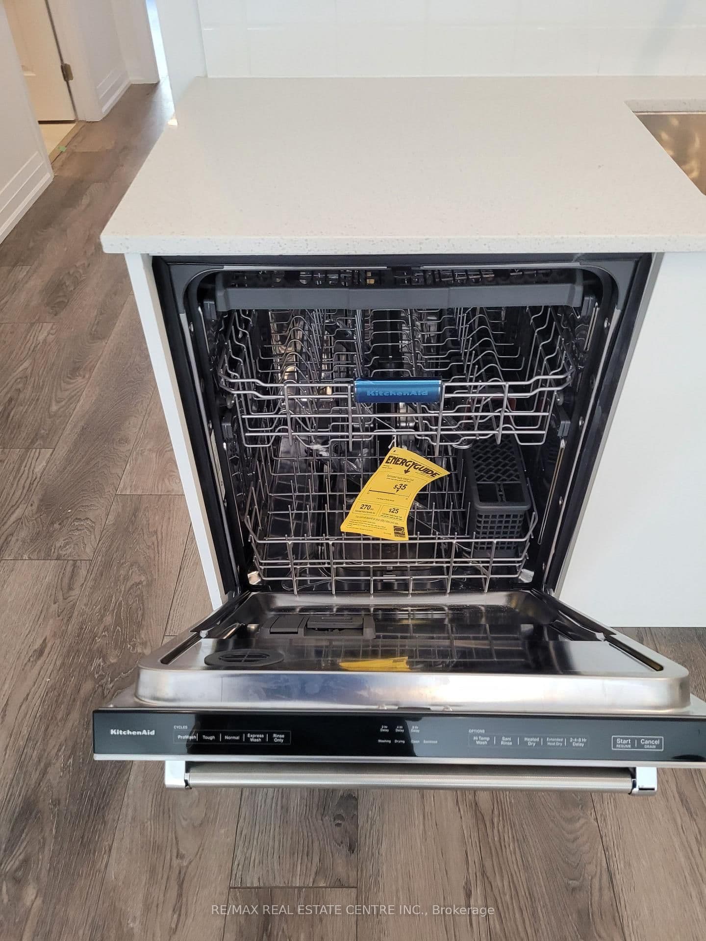75 Attmar Drive, Unit 140 thumbnail 11