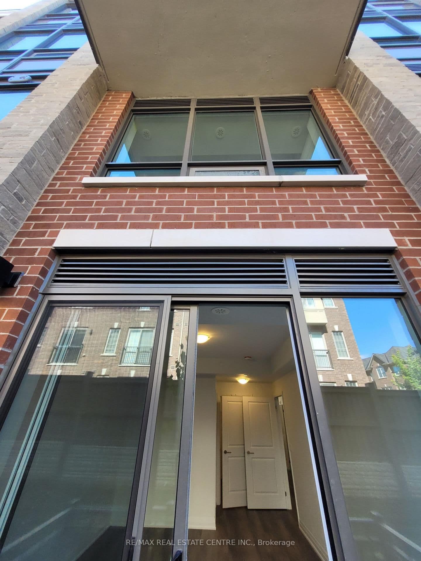 75 Attmar Drive, Unit 140 thumbnail 25