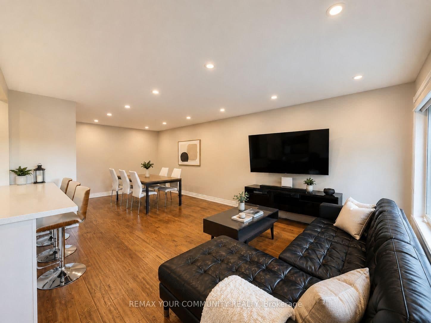 2508 Cobbinshaw Circle thumbnail 2