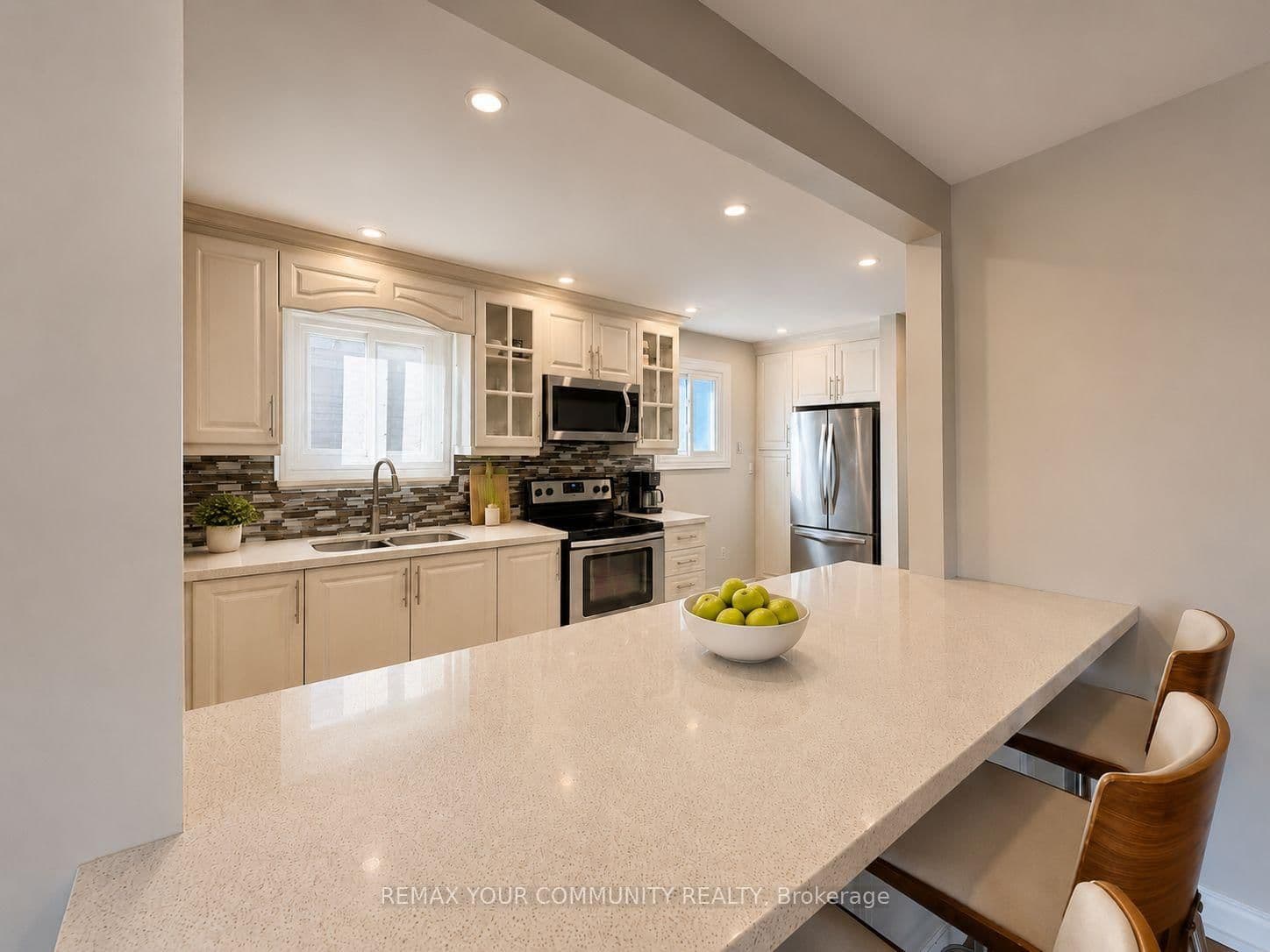2508 Cobbinshaw Circle thumbnail 3