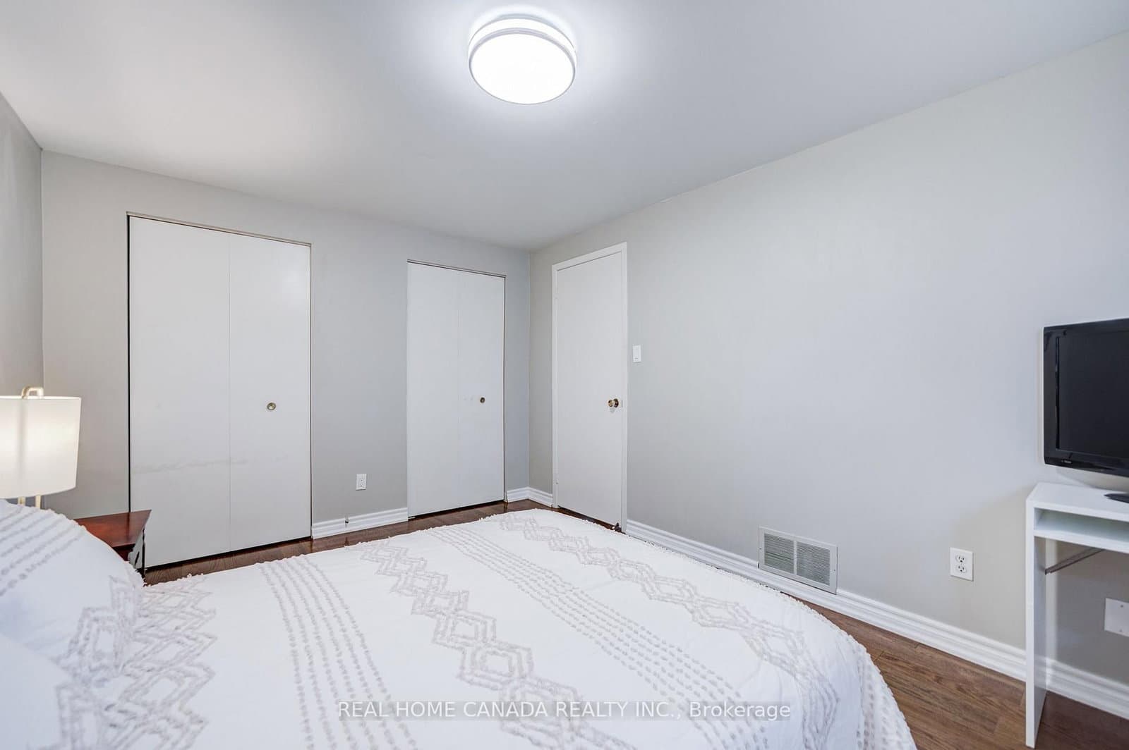 19 Hepworth Drive thumbnail 25