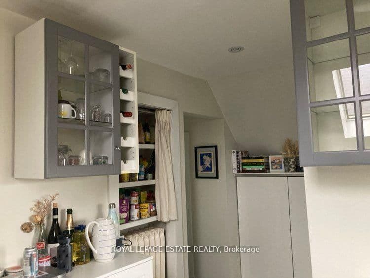 128 Mavety Street, Unit 3 thumbnail 38