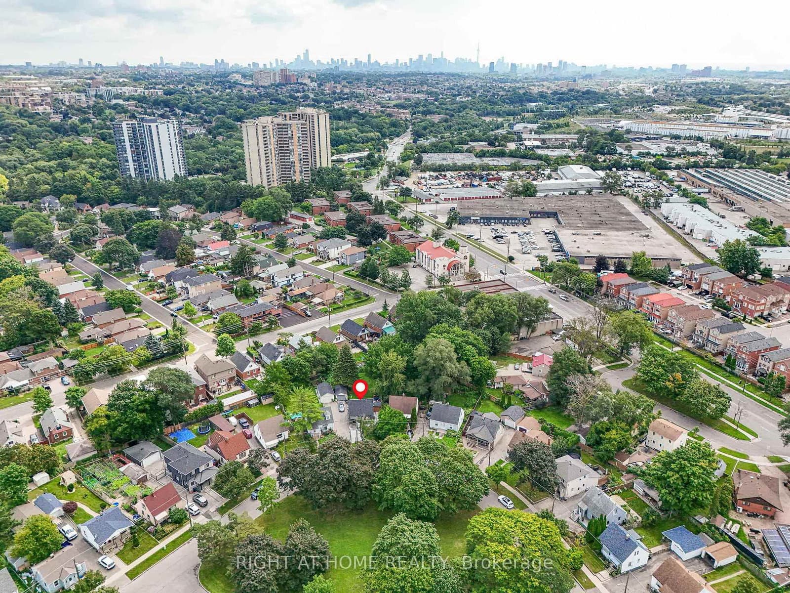 121 Hearst Circle thumbnail 46