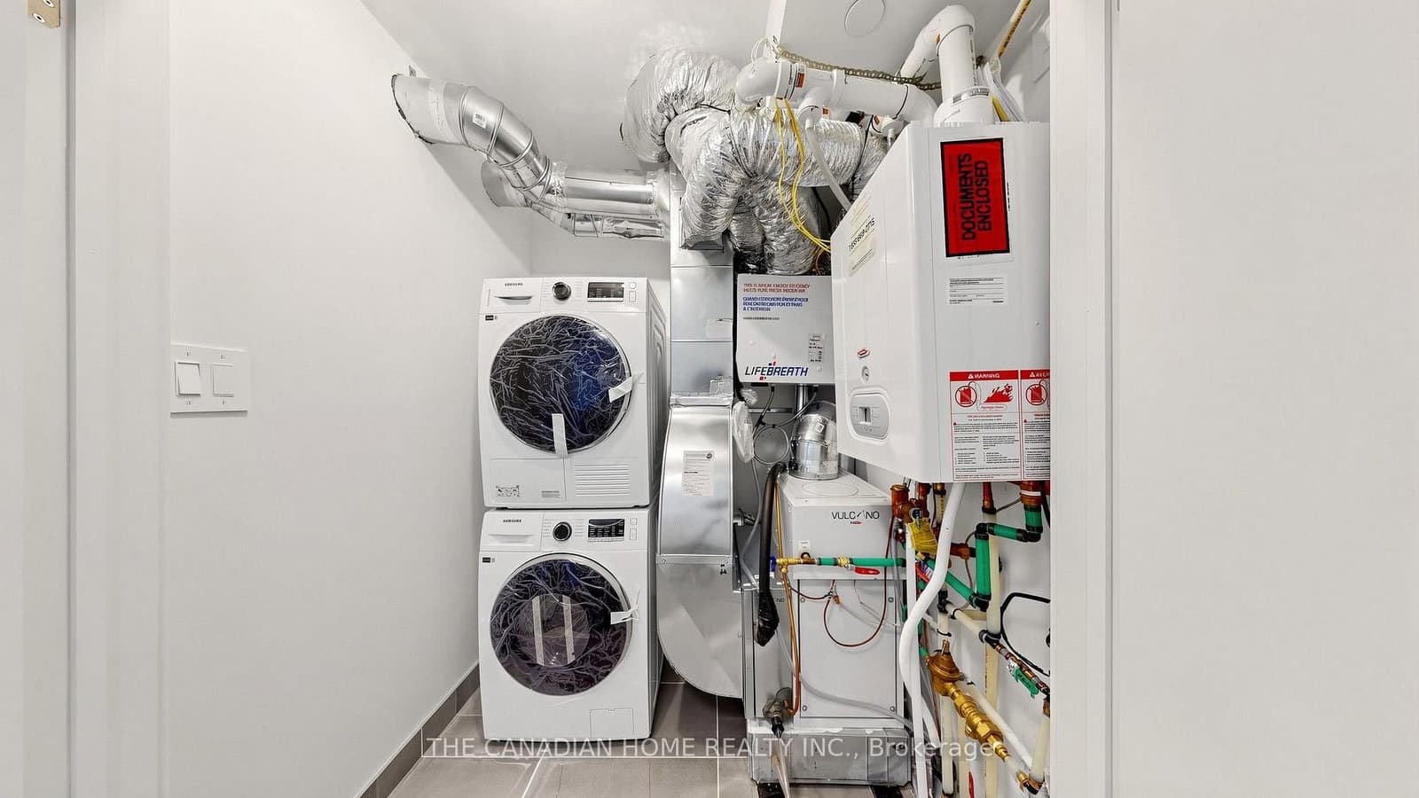 45 Romilly Avenue, Unit 7 thumbnail 17