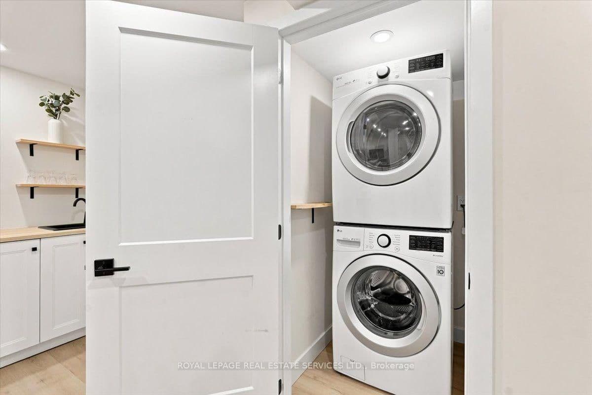 2970 Berwick Drive, Unit 3 thumbnail 33