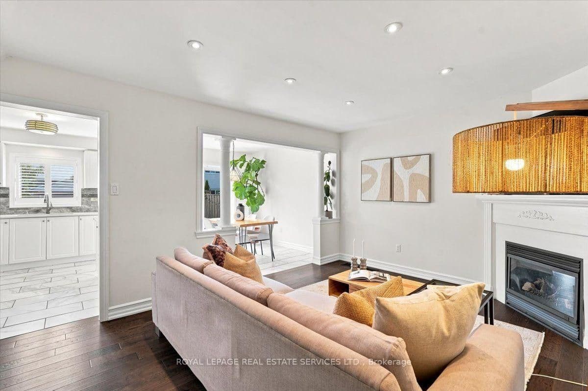 2970 Berwick Drive, Unit 3 thumbnail 6