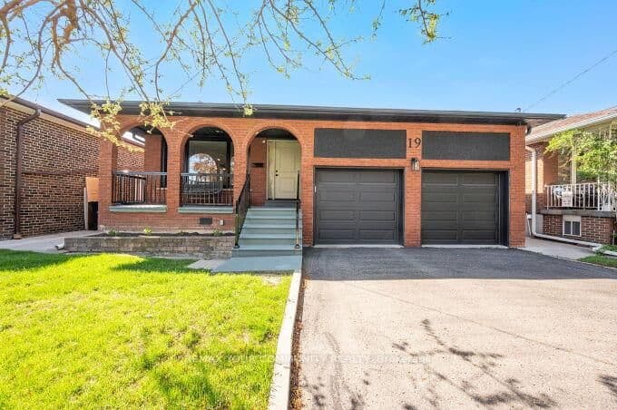 19 Hamer Boulevard - Image 1